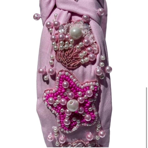 222. NEW The Pearled Seashells Beaded Headband - Picture 2 of 4